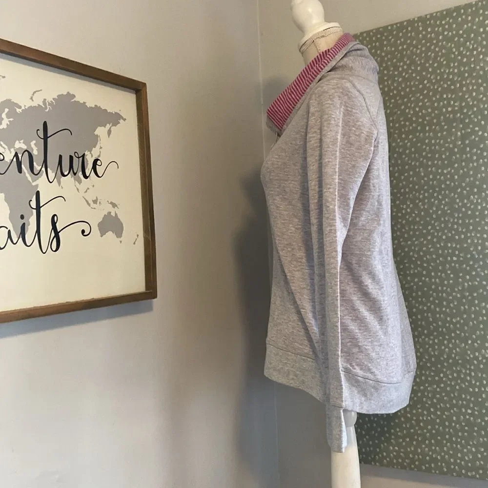 Lululemon Purple & Gray Reversible In A Cinch Long Sleeve Pullover Size Medium